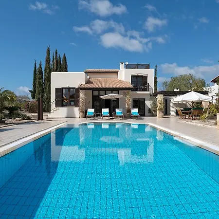 3 Bedroom Anassa With Private Pool And Gardens, Aphrodite Hills