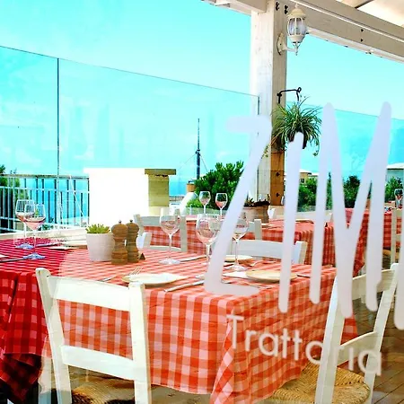 3 Bedroom Anassa With Private Pool And Gardens, Aphrodite Hills فيلة كوكليا